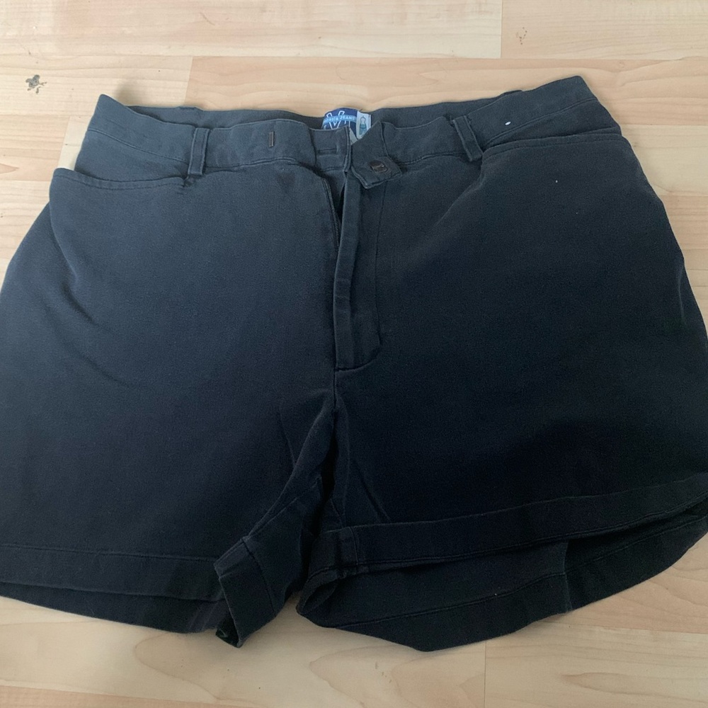 Short navy blie